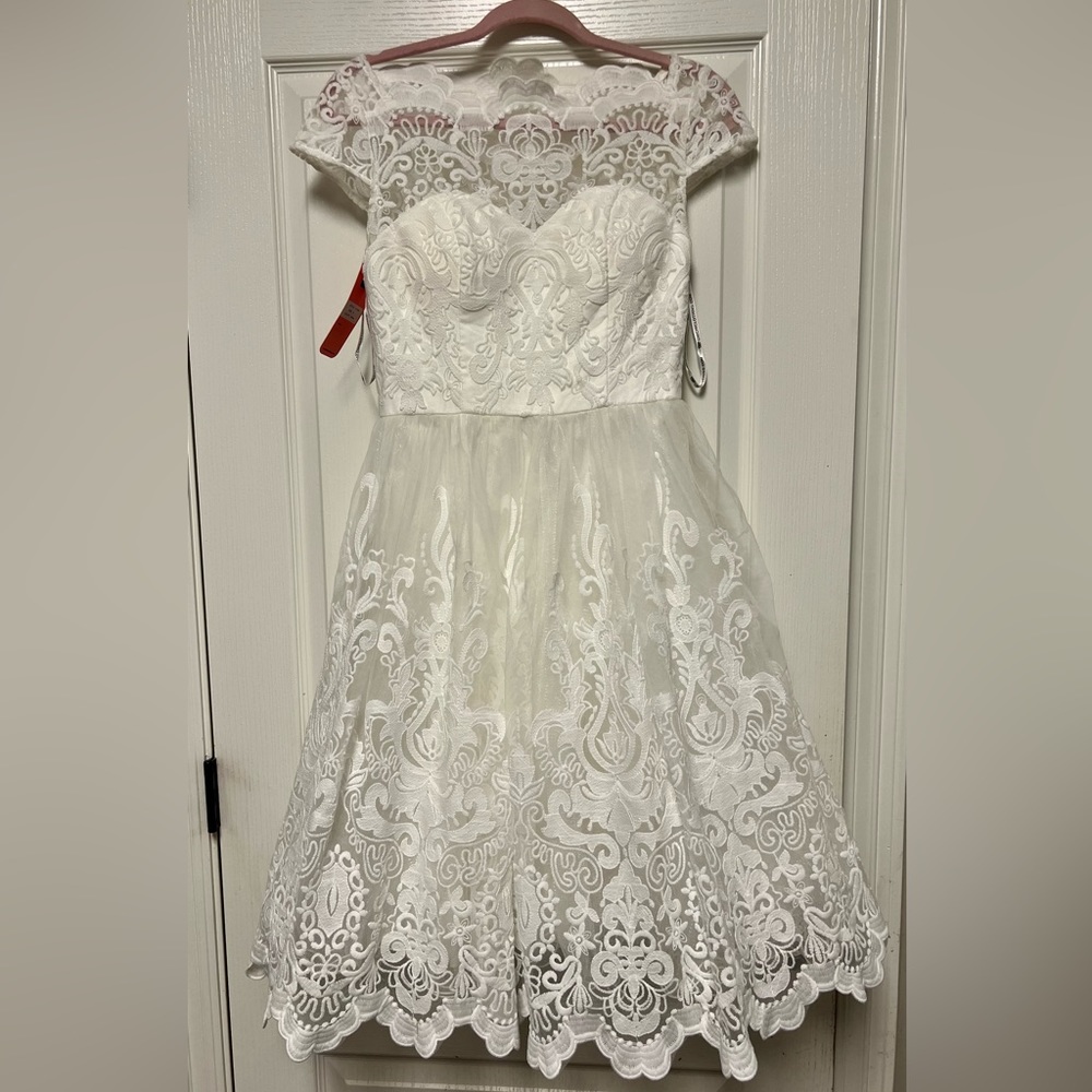 White lace dress!